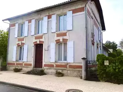 Maison, 220 m²