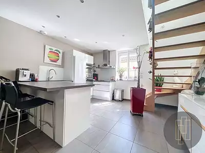 Maison, 83 m²