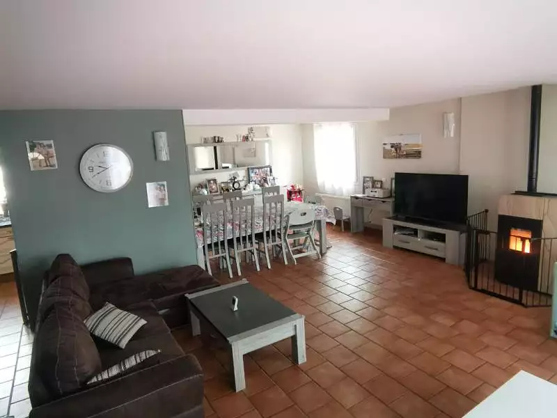 Maison, 149 m²
