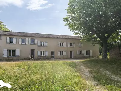 Maison, 505 m²