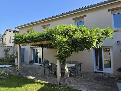 Maison, 170 m²