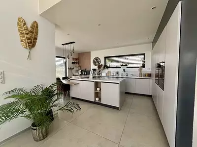Maison, 157,77 m²