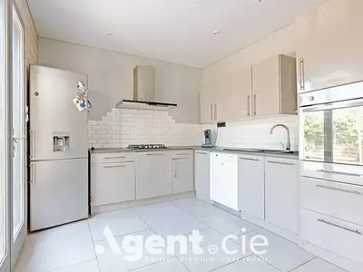 Maison, 92 m²