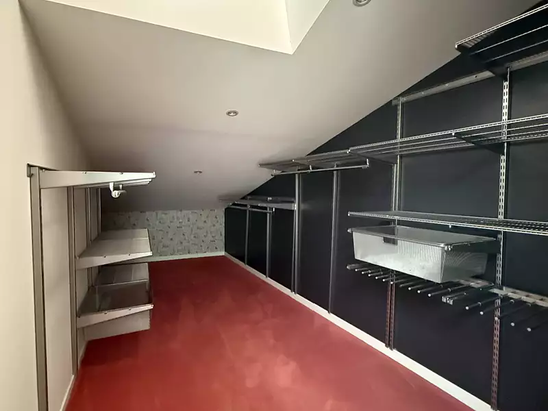 Maison, 227 m²