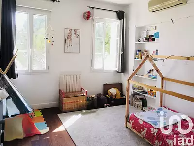 Maison, 210 m²