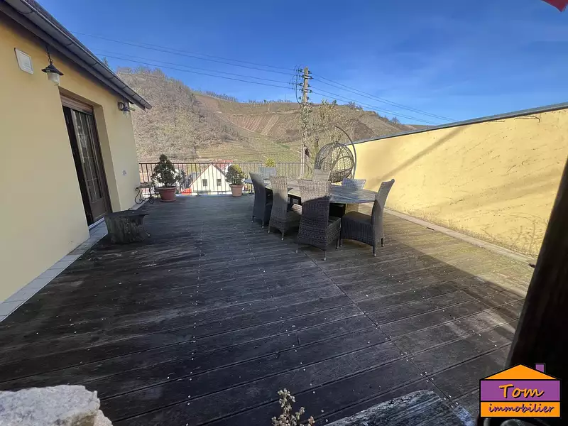 Maison, 260 m²