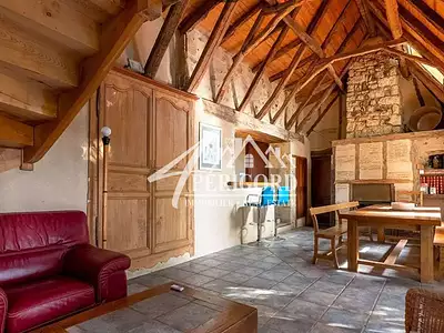 Maison, 225 m²