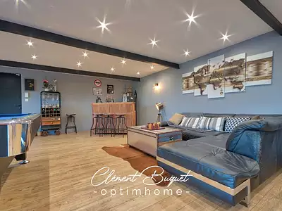 Maison, 252 m²