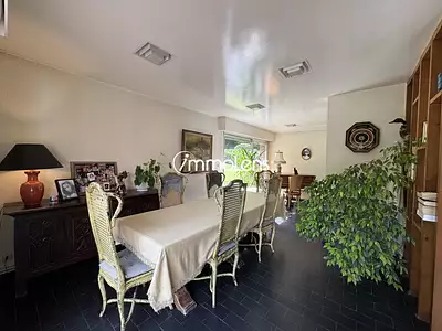 Maison, 270 m²