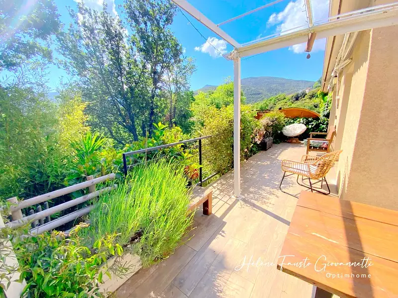 Maison, 93 m²
