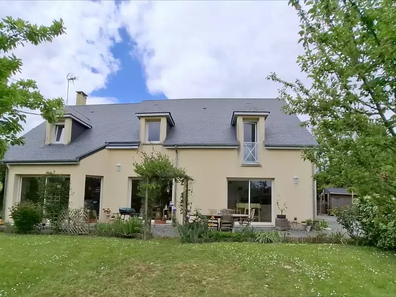 Maison, 160 m²