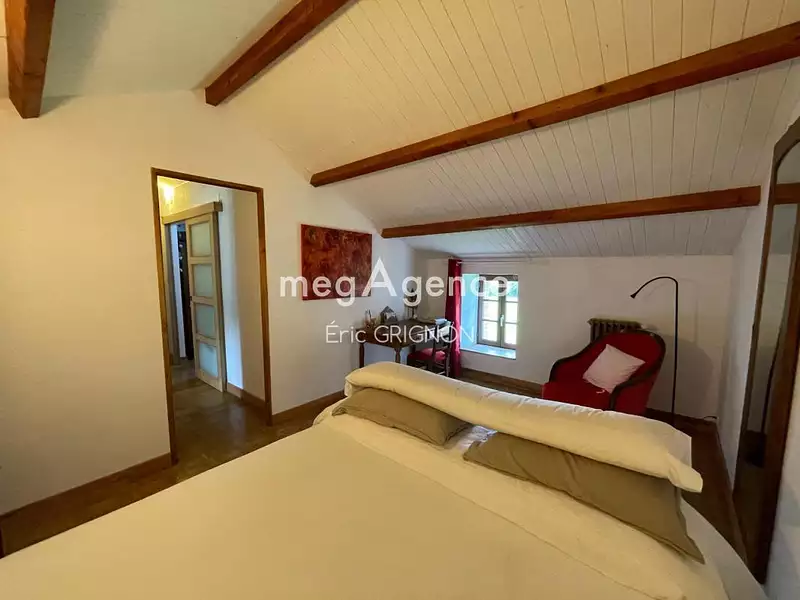 Maison, 180 m²