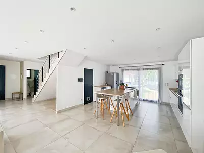 Maison, 157 m²