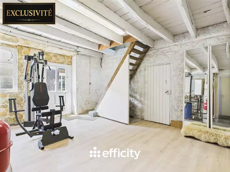 Maison, 169 m²