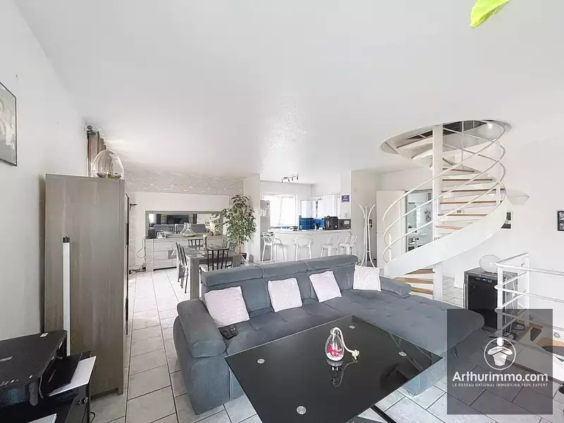 Maison, 170 m²