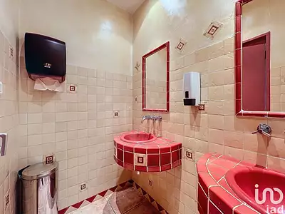 Divers, 180 m²