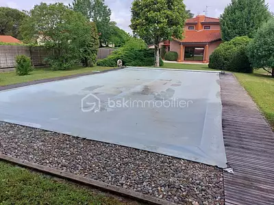 Maison, 180 m²