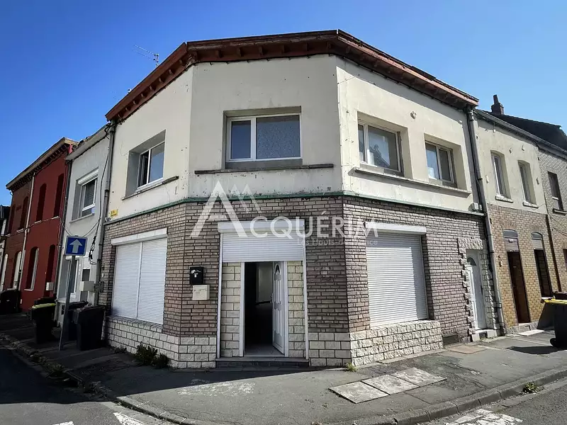 Immeuble, 135 m²