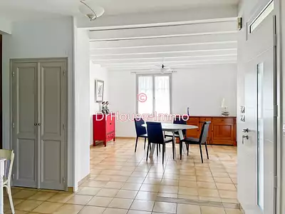 Maison, 153 m²