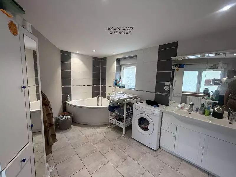 Maison, 97 m²