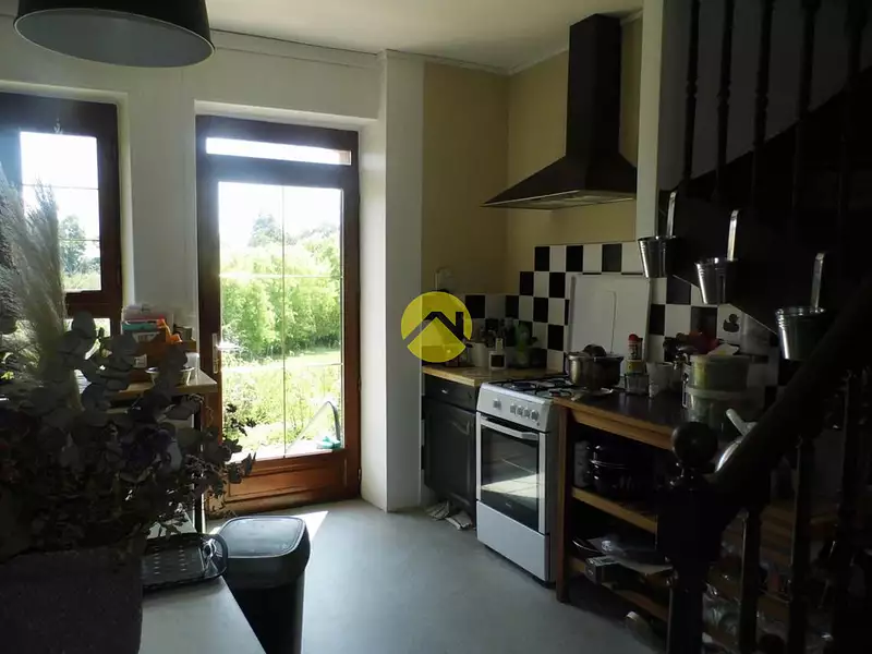 Maison, 246 m²