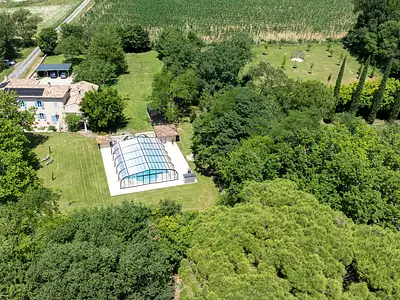Maison, 235 m²