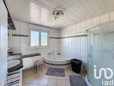 Maison, 147 m²