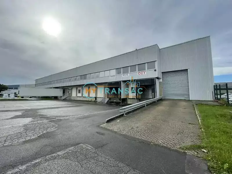 Divers, 4 990 m²