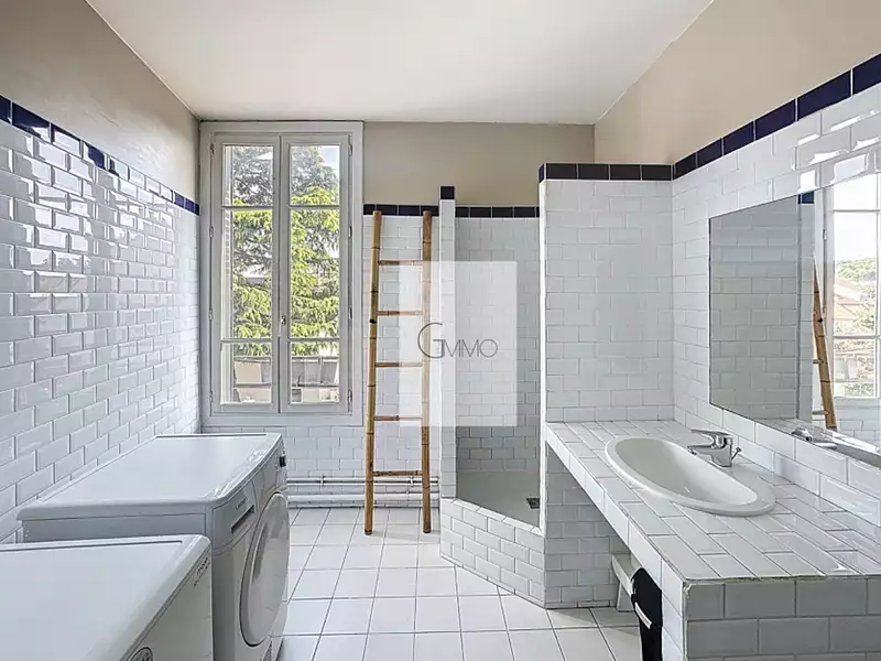 Maison, 185 m²