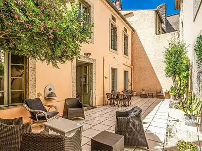 Maison, 270 m²