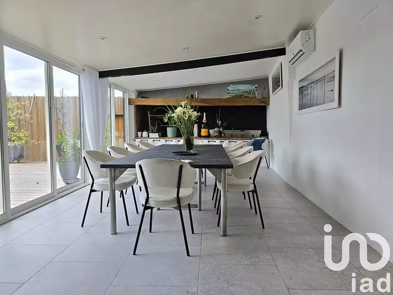 Maison, 390 m²
