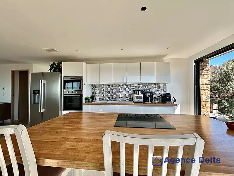 Maison, 150 m²