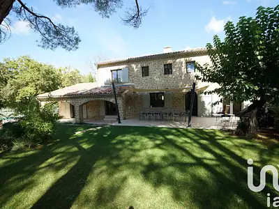 Maison, 250 m²
