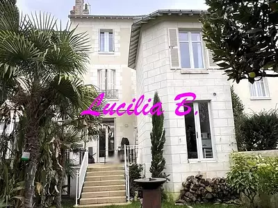Maison, 260 m²