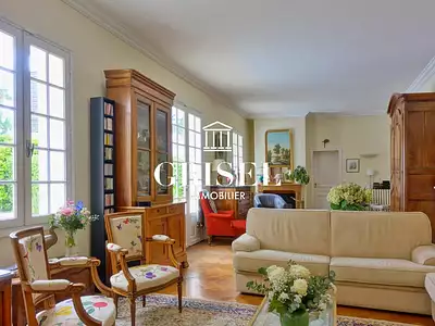 Maison, 140 m²