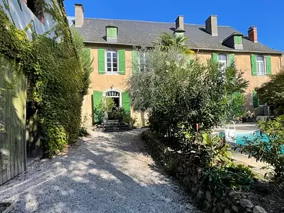 Maison, 445 m²