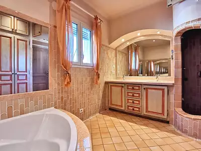 Maison, 181 m²