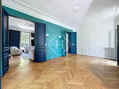 Maison, 326 m²