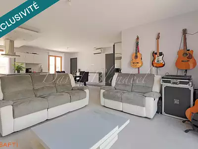 Maison, 167 m²