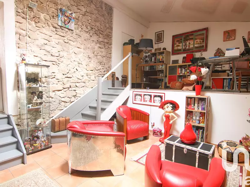 Maison, 195 m²