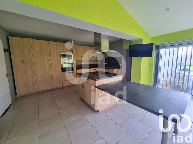Maison, 187 m²
