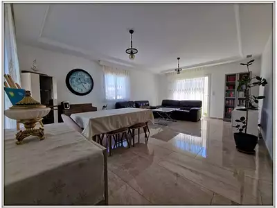 Maison, 142 m²