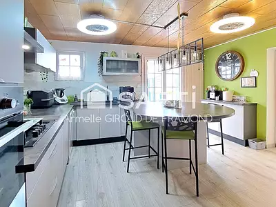 Maison, 147 m²