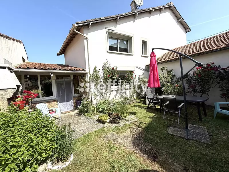 Maison, 112 m²