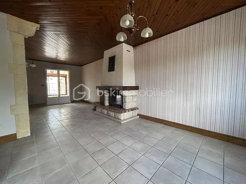 Maison, 220 m²