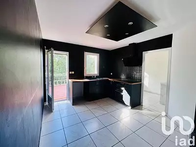 Maison, 197 m²