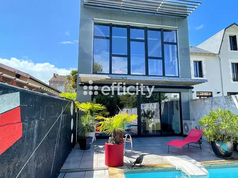 Maison, 145 m²