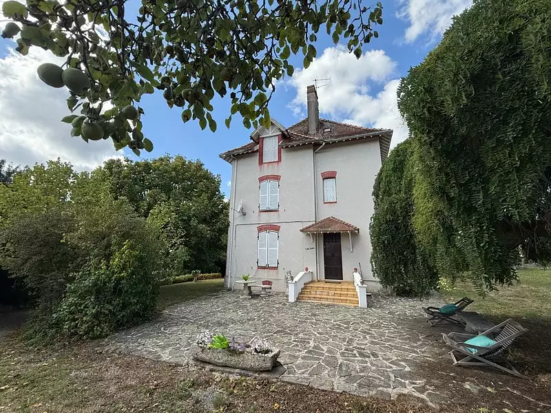 Maison, 220 m²