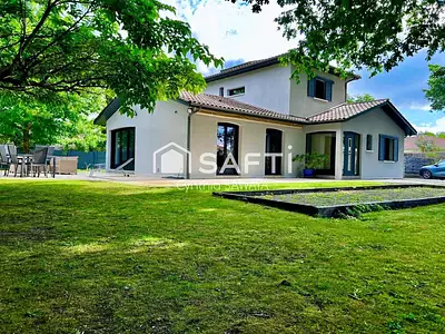 Maison, 180 m²