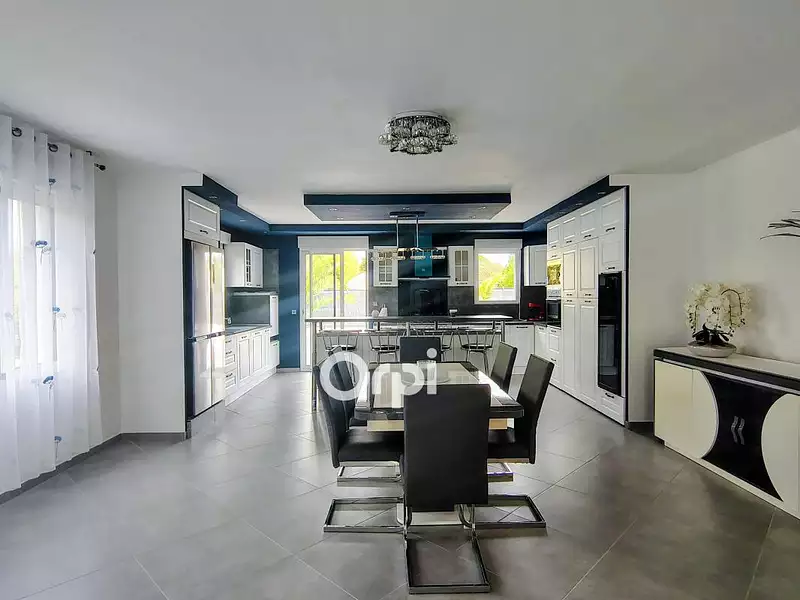 Maison, 128 m²